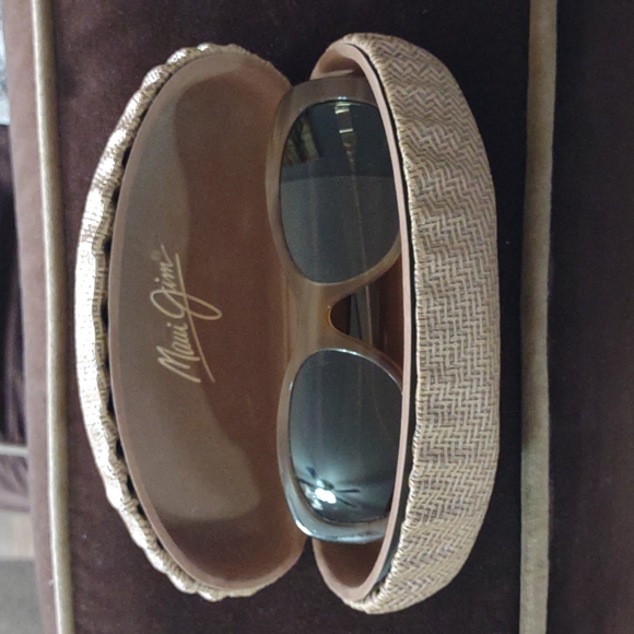 Maui Jim Accessories Maui Jim Made In Italy Polarized Sunglasses